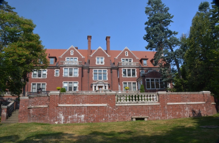 Glensheen Mansion